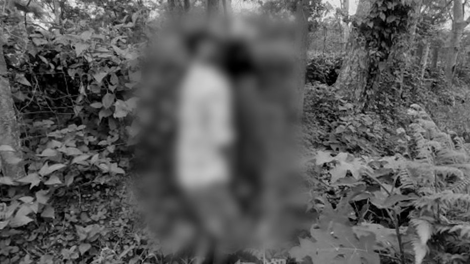 Assam: Couple found hanging from tree in Duliajan Assam: Couple found hanging from tree in Duliajan