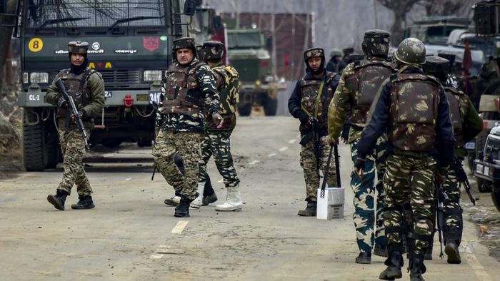14 companies of Paramilitary forces arrive in Manipur
