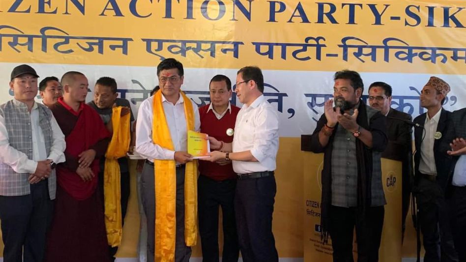 Sikkim: Former BJP president DB Chauhan joins Citizen Action Party Sikkim: Former BJP president DB Chauhan joins Citizen Action Party
