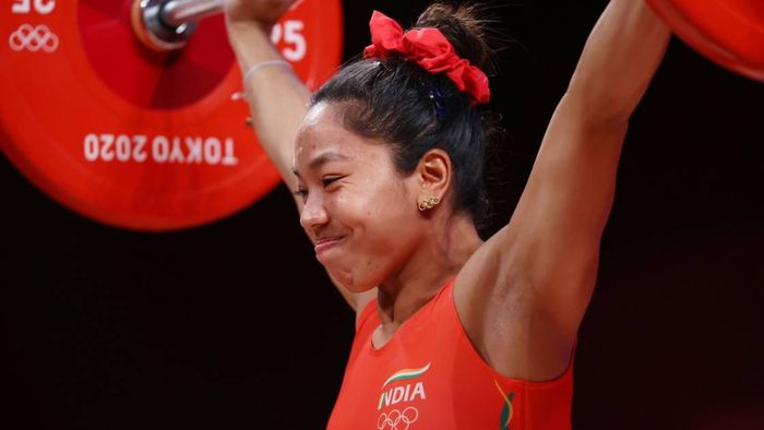 Olympic medalist Mirabai Chanu finishes sixth at Asian Weightlifting Championships