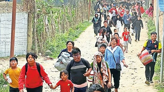 Manipur government continues to evacuate stranded people
