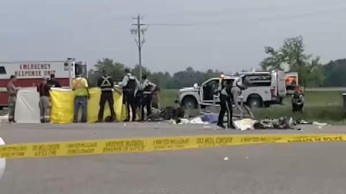 At least 15 dead in Canada Highway crash after truck hits bus