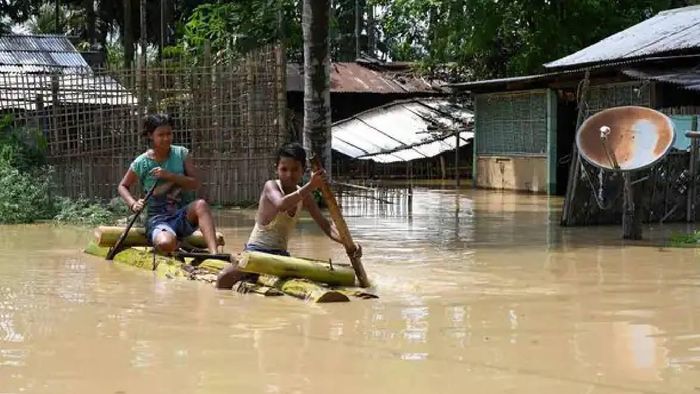 Floods devastate Assam leaving 37535 residents displaced, one dead in landslide