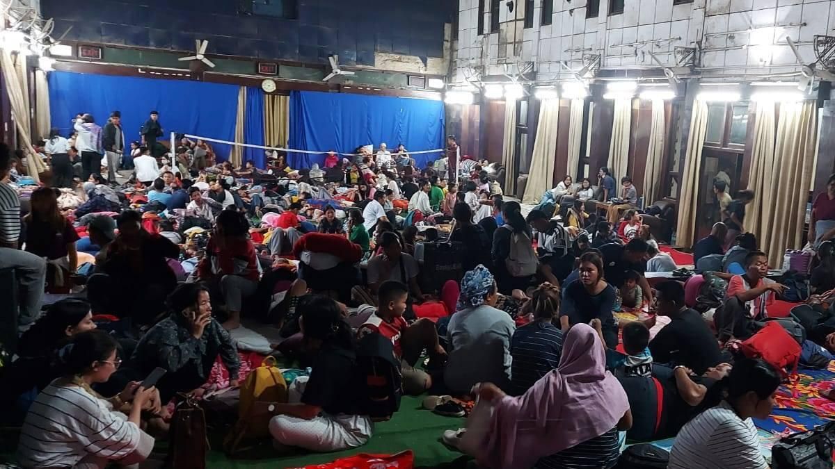 Over 10,000 internally displaced persons from Manipur seek shelter in Mizoram amid ethnic clashes