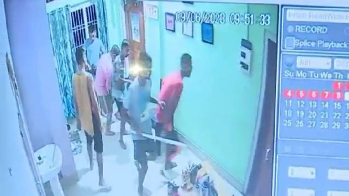 Inmates of a de-addiction centre flee after vandalizing the premises