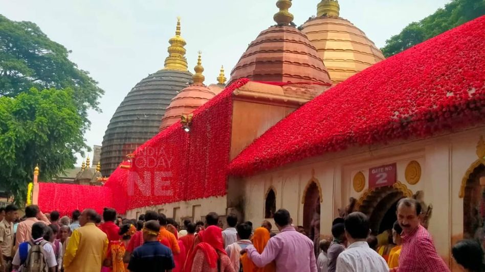 Assam: Over one lakh devotees throng to Kamakhya Temple as the annual Ambubachi Mela kicks off Assam: Over one lakh devotees throng to Kamakhya Temple as the annual Ambubachi Mela kicks off