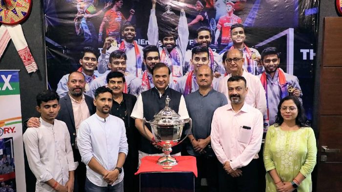 Assam Chief Minister Himanta Biswa Sarma with the Thomas Cup