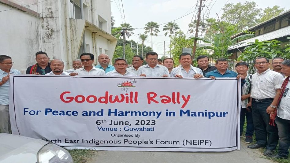 Assam: North East Indigenous People's Forum urges government to provide safety to people amid Manipur violence Assam: North East Indigenous People's Forum urges government to provide safety to people amid Manipur violence