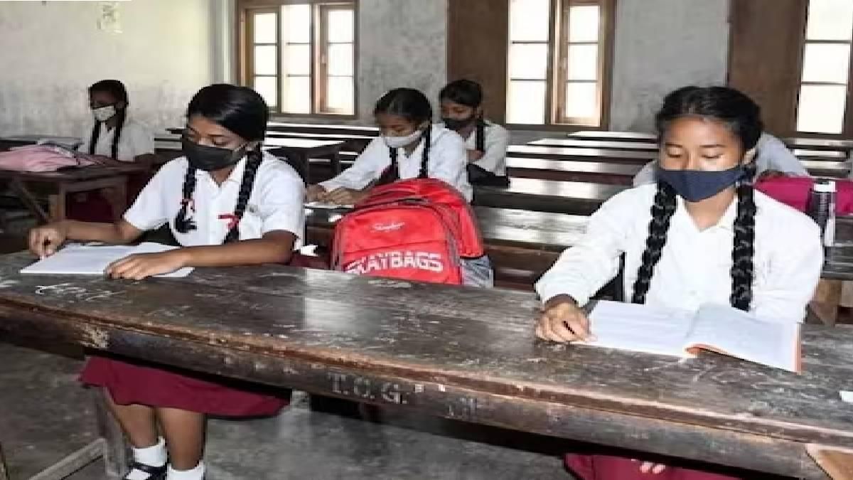 Assam: Tinsukia district administration revises school timings in wake of high temperature  Assam: Tinsukia district administration revises school timings in wake of high temperature
