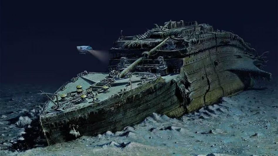 Submarine carrying tourists to see Titanic wreckage goes missing  Submarine carrying tourists to see Titanic wreckage goes missing