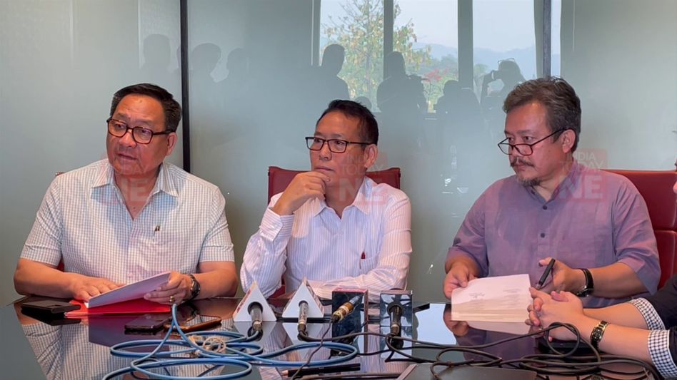 Manipur: Showcase notice issued to 10 Kuki-Chin MLAs over separate administration demand Manipur: Showcase notice issued to 10 Kuki-Chin MLAs over separate administration demand