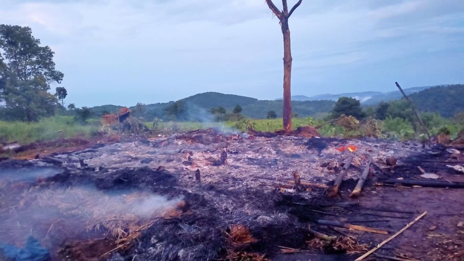 Meghalaya: Lightning strike burns down house in Ribhoi district, 6 injured Meghalaya: Lightning strike burns down house in Ribhoi district, 6 injured