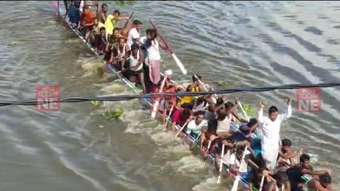 Assam: Chenga's Musalmanpur hosts thrilling ethnic boat racing event