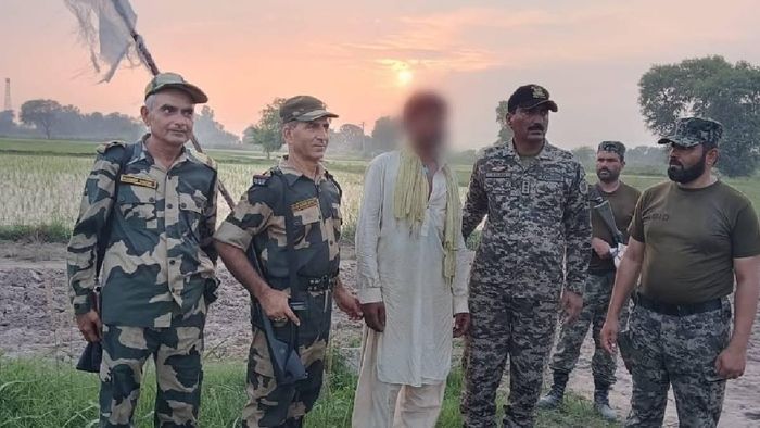 BSF apprehends Pakistani nationals in Amritsar, investigation underway