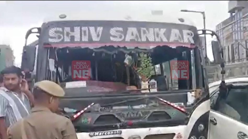Assam: Chaos ensues as speeding city bus collides with three vehicles on Ganeshguri flyover Assam: Chaos ensues as speeding city bus collides with three vehicles on Ganeshguri flyover