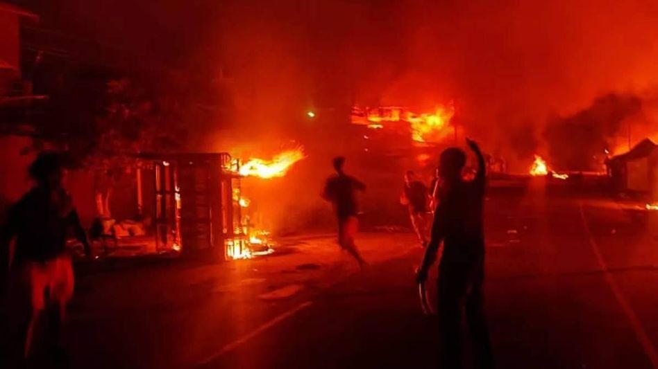 Manipur violence: Tension escalates after fresh incident of violence reported in Bishnupur district, 3 dead Manipur violence: Tension escalates after fresh incident of violence reported in Bishnupur district, 3 dead