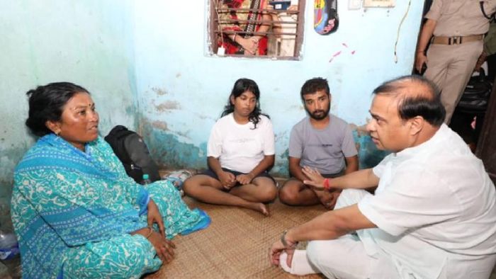 Assam Chief Minister Himanta Biswa Sarma meets the bereaved family of the victims of Golaghat triple murder case