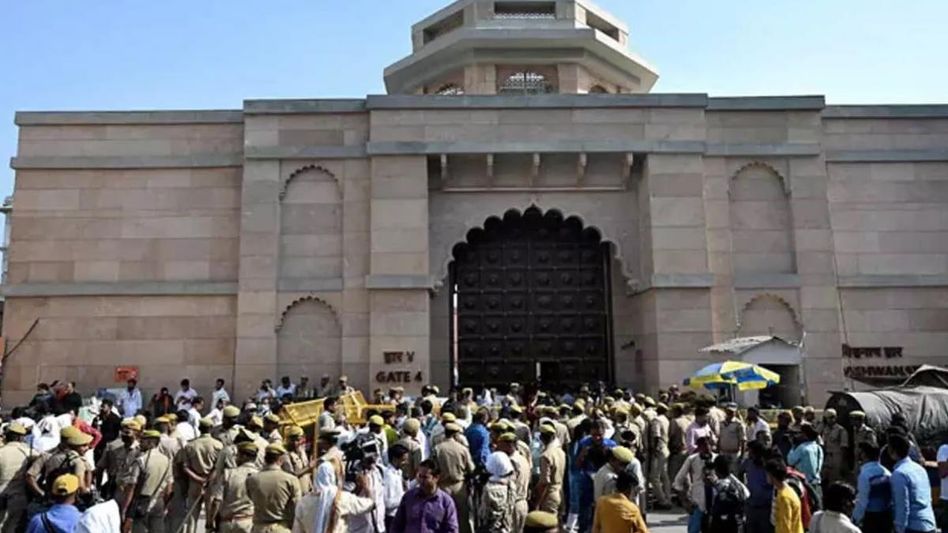 SC grants 'Breathing Time' to muslim side, puts Gyanvapi survey on hold for 2 days SC grants 'Breathing Time' to muslim side, puts Gyanvapi survey on hold for 2 days