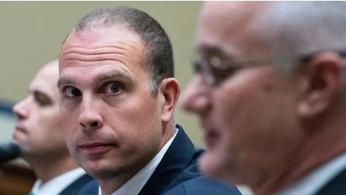 Ex-US official claims UFOs and 'Non-Human'bodies in government's possession