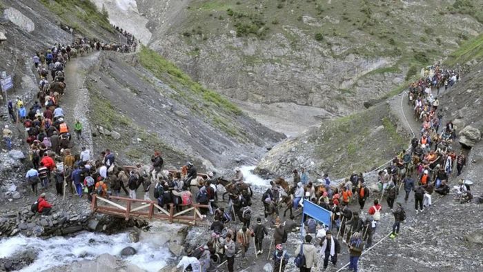 Jammu district administration detects 300 fake permits of pilgrims