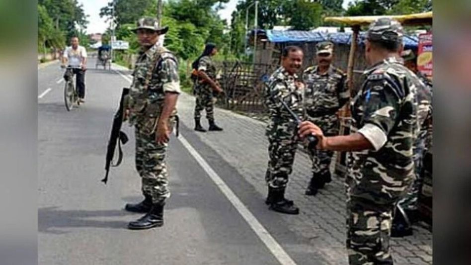 Manipur violence: One miscreant killed while trying to loot weapons in Thoubal district Manipur violence: One miscreant killed while trying to loot weapons in Thoubal district