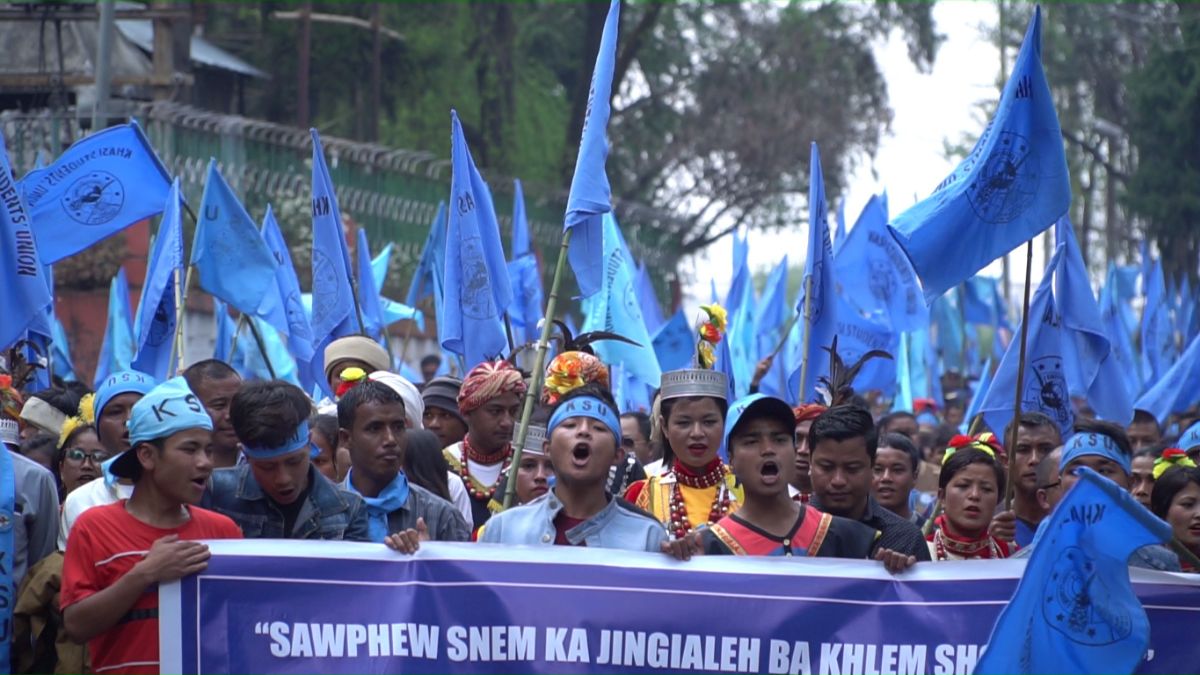 Meghalaya: FIR filed against Twitter handle for allegedly accusing Khasi Students' Union of inciting communal violence Meghalaya: FIR filed against Twitter handle for allegedly accusing Khasi Students' Union of inciting communal violence