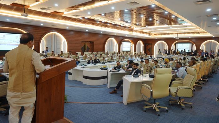 Himanta Biswa Sarma asks Assam Police officials to interact politely with public