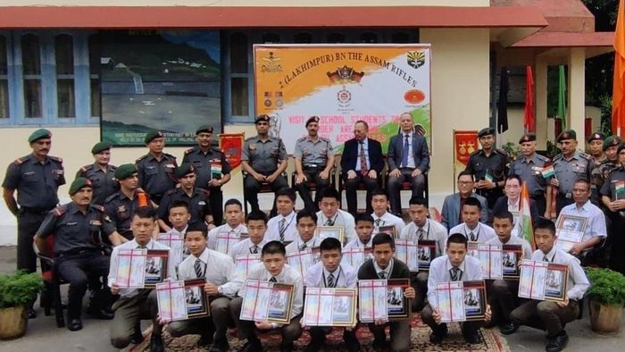 Mizoram: Assam Rifles empowers students with visit to Indo-Myanmar border areas