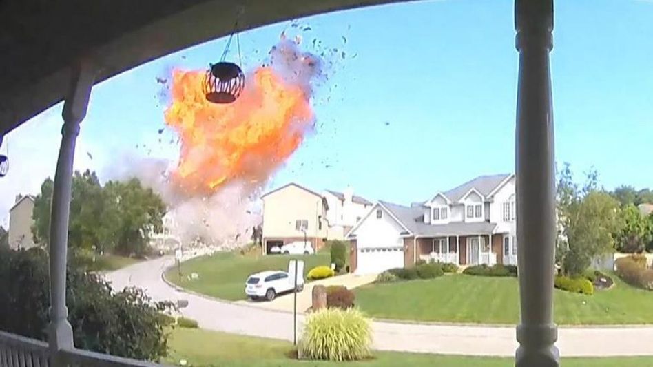 US: 5 killed, three injured after house explodes in Pittsburg US: 5 killed, three injured after house explodes in Pittsburg