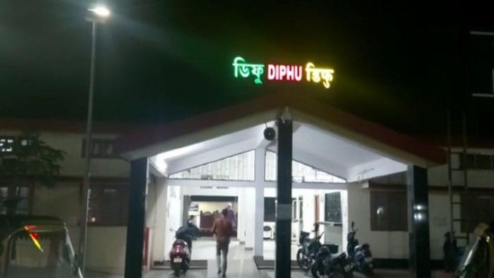 Assam: Police open fire at auto driver in Diphu, officer arrested