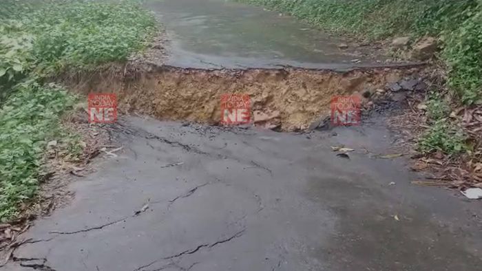 Cracks in Jampui Hill