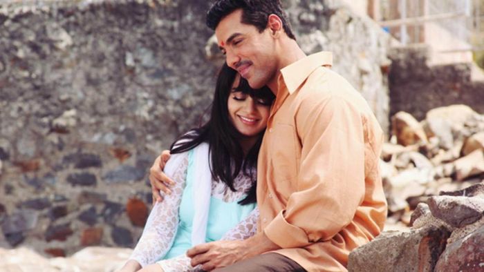 Kangana Ranaut praises John Abraham on Instagram stories, calls him "genuine and inspiring"