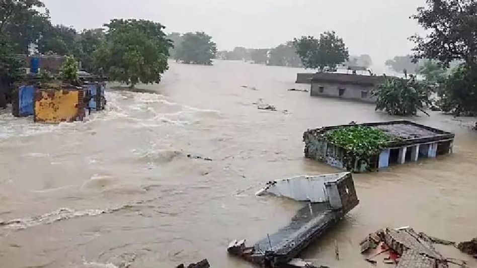 Assam: Over 53,000 people stranded across six districts as flood situation in state worsens Assam: Over 53,000 people stranded across six districts as flood situation in state worsens