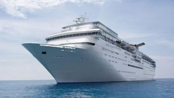 41 migrants die in shipwreck off Italy’s Lampedusa Island