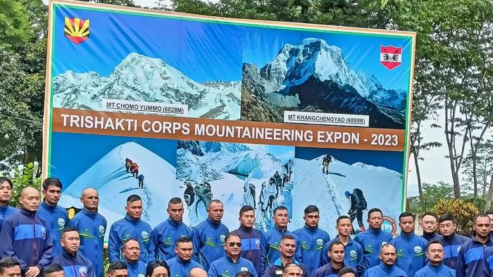 Sikkim: Indian Army and Himalayan Mountaineering Institute launch joint expedition to conquer Mt. Chomo Yummo