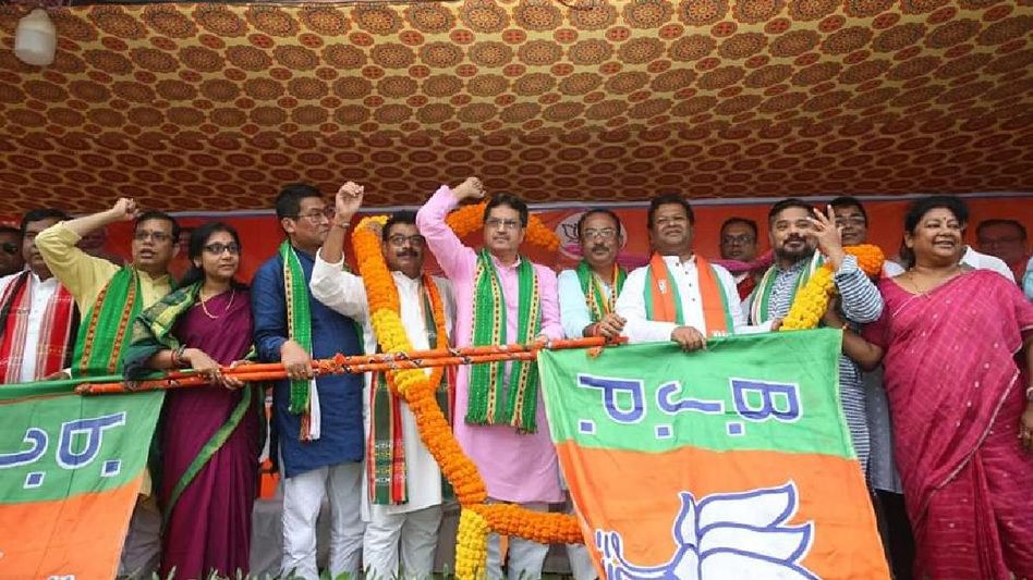 Tripura: CPIM and Congress will gradually fade away, says CM Manik Saha as 8000 voters join BJP  Tripura: CPIM and Congress will gradually fade away, says CM Manik Saha as 8000 voters join BJP