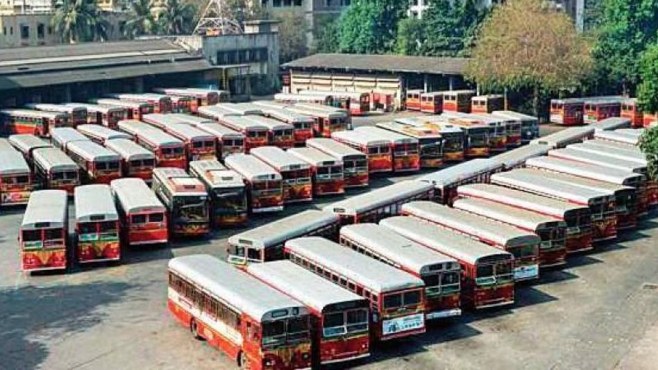 Mumbai: More than 1,300 buses stay off roads as BEST's private bus operators continue to protest Mumbai: More than 1,300 buses stay off roads as BEST's private bus operators continue to protest