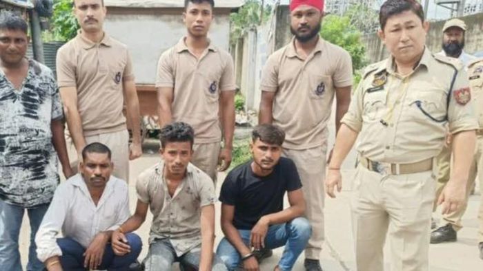 Three drug peddlers held in Guwahati