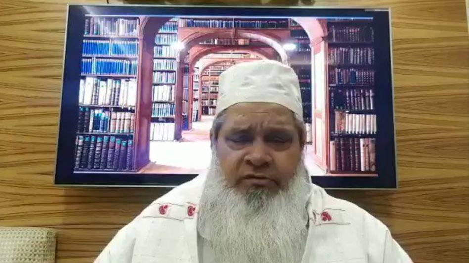Assam: Badruddin Ajmal claims state government takes money from Marwari community during election, faces legal notice Assam: Badruddin Ajmal claims state government takes money from Marwari community during election, faces legal notice