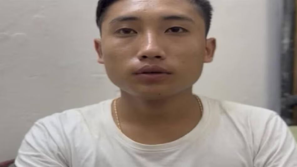 Nagaland: NSCN investigates cadre’s role in arms supply to insurgents, accuses army of scripting video Nagaland: NSCN investigates cadre’s role in arms supply to insurgents, accuses army of scripting video
