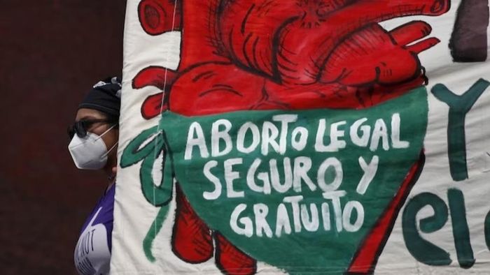 Mexico’s Supreme Court decriminalises abortion throughout the nation