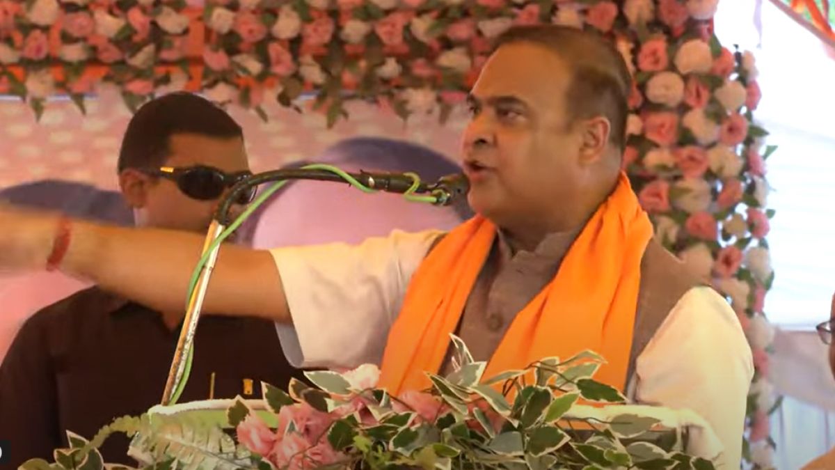 Himanta Biswa Sarma dares Kamal Nath to burnt down 10 Janpath like Hanuman burnt Lanka, Congress files FIR Himanta Biswa Sarma dares Kamal Nath to burnt down 10 Janpath like Hanuman burnt Lanka, Congress files FIR