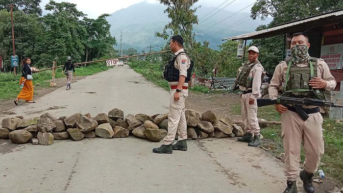 Manipur violence: Curfew relaxed in Imphal from 5 am to 11 am on September 29