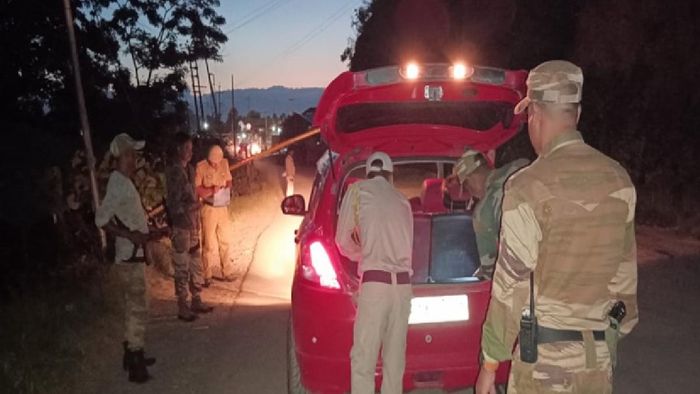Manipur police arrest 5 individuals with sophisticated weapons