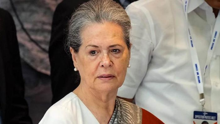 Congress leader Sonia Gandhi admitted to Delhi's Sir Gangaram Hospital
