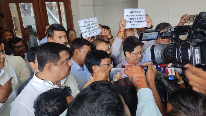 Opposition stage walk out demanding enquiry into CM wife's land subsidy issue