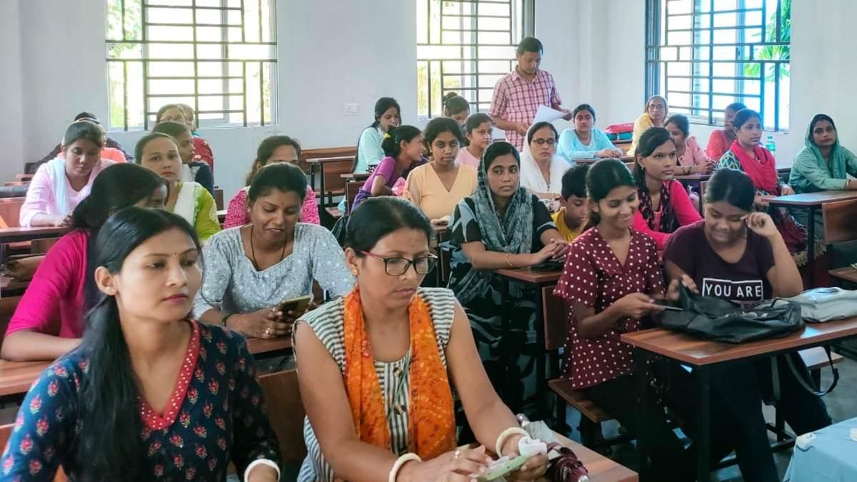Assam: Cyber Jagrookta Diwas celebrated in Dhubri to foster awareness