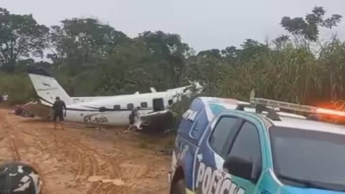 Plane crash in Brazil kills 14 people on board