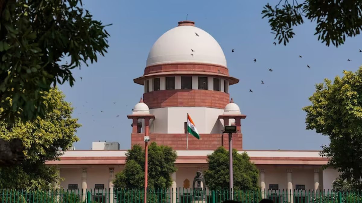 Supreme Court directs Centre, State to ensure essential supplies to people in Manipur