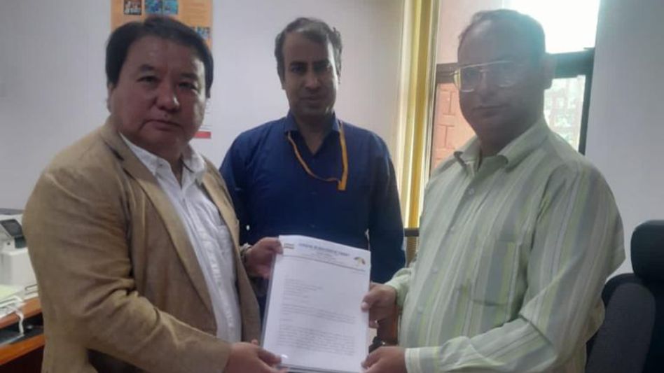 Sikkim: SDF highlights deteriorating law and order situation to election commission ahead of 2024 elections Sikkim: SDF highlights deteriorating law and order situation to election commission ahead of 2024 elections